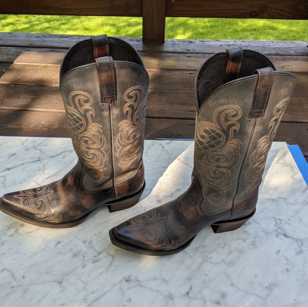 Leather boots